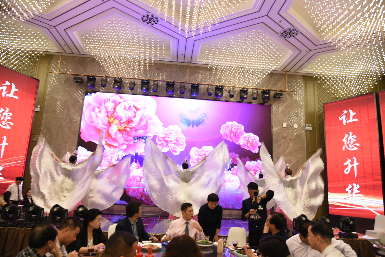 升華電梯集團西北基地投產慶典在青海西寧隆重舉行(圖10) 升華電梯集團西北基地投產慶典在青海西寧隆重舉行(圖10)